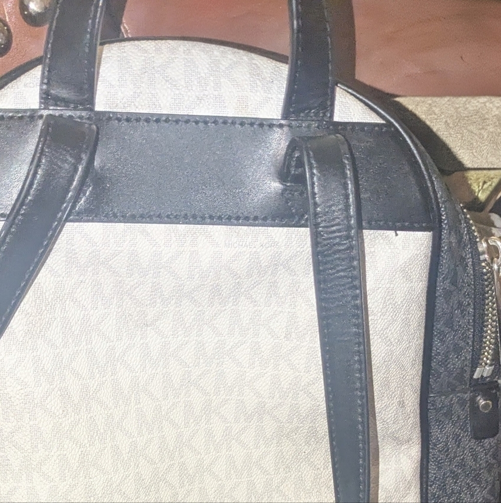 Michael Kors White and Gray Signature Mini Backpack - Picture 7 of 8